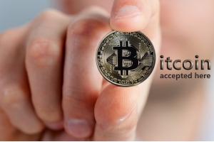 bitcoin-3215559_960_720